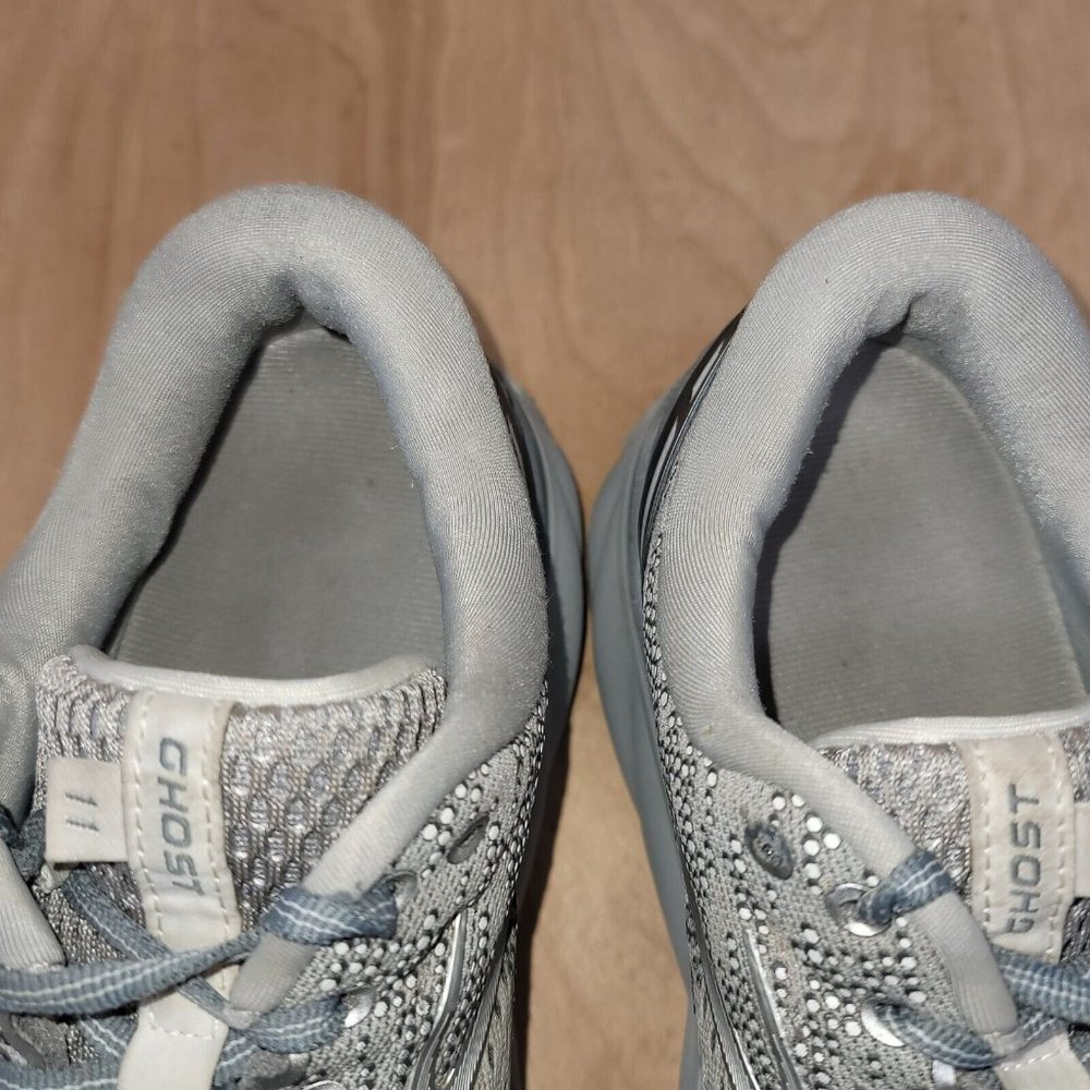 Brooks Women's Gray Mesh Athletic Running Sneakers - Picture 6 of 11